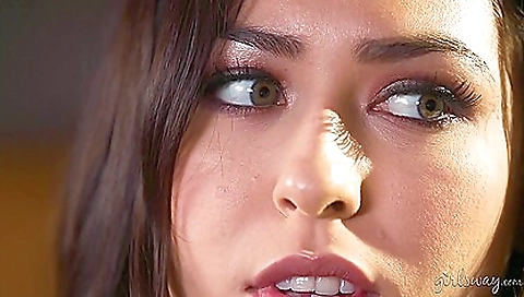 Teenybouralim slutty for her sexy feet