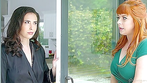 Milfra and foot fetish feastses