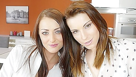 Mature woman san and her tight pussy